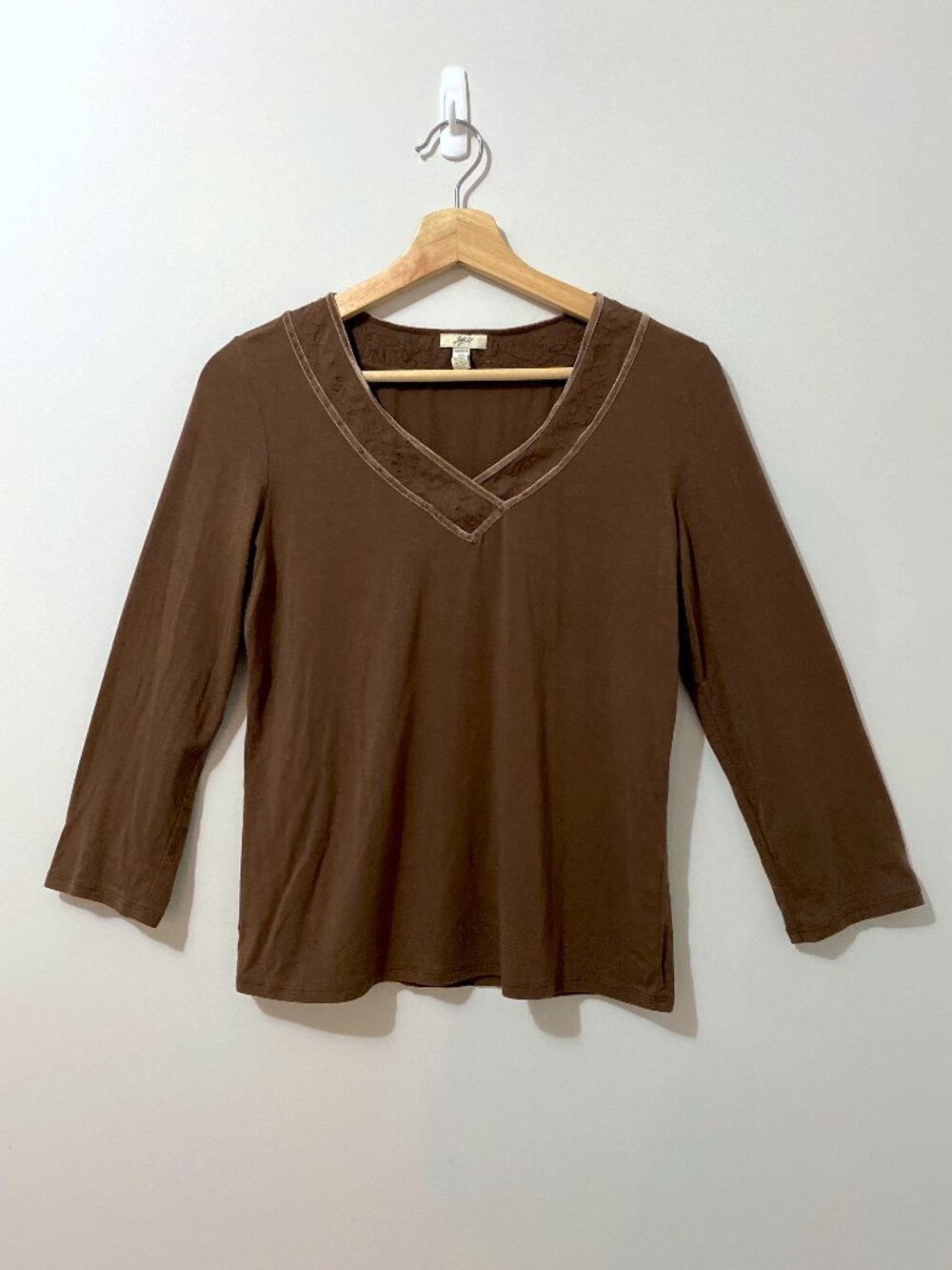 Vintage Y2K Chocolate Brown V-Neck Longsleeve Tshirt Embroidery Whimsigoth Fall
